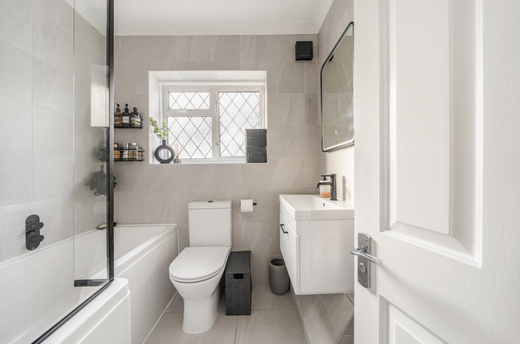 Additional image 12 of Crescent Drive, Petts Wood, BR5