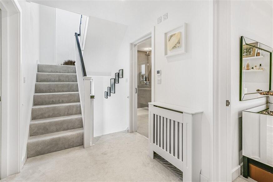 Additional image 5 of Tuffnells Way, Harpenden, AL5