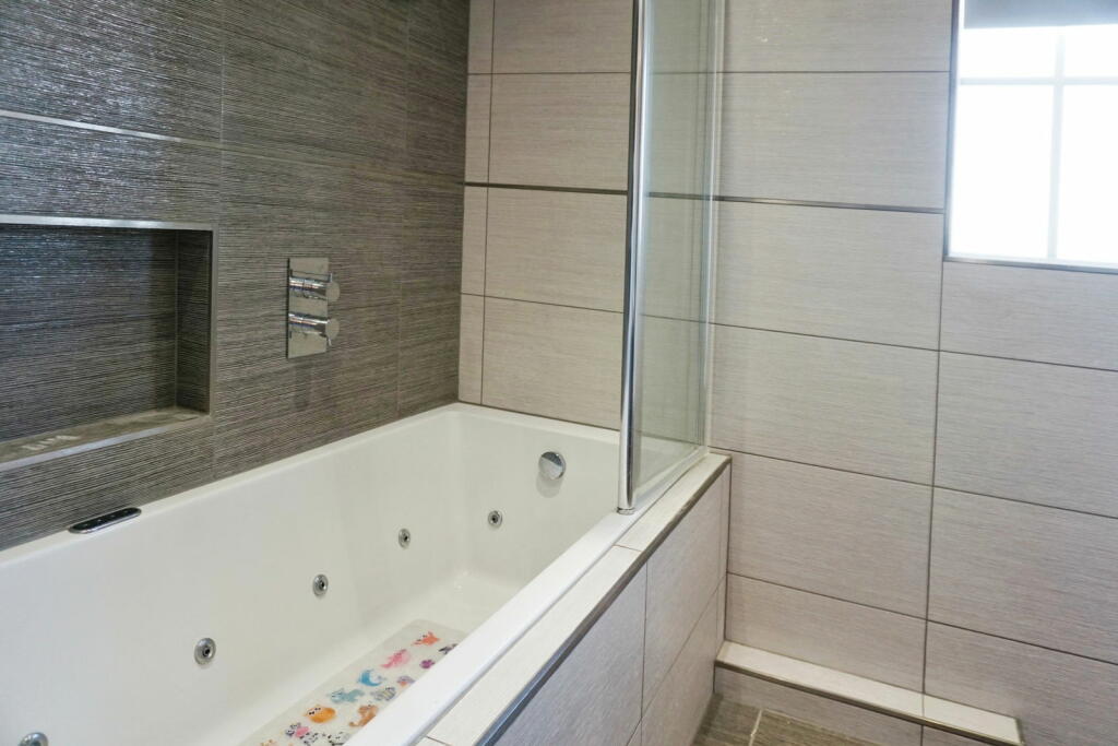 Additional image 16 of Rosebay Gardens, Soham, Cambs, CB7 5YU