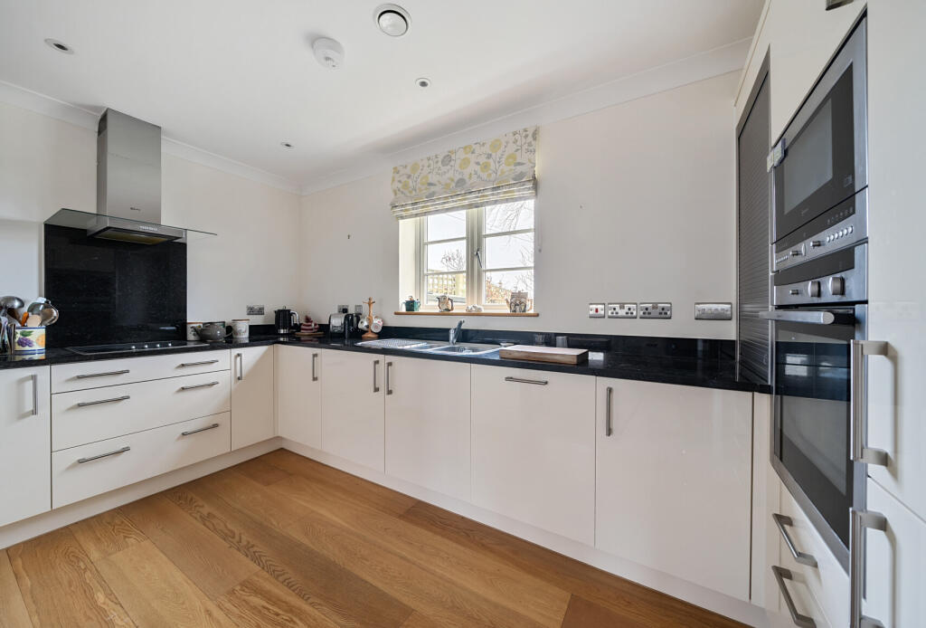 Additional image 7 of Warren Close, Long Ashton, Bristol, North Somerset, BS41