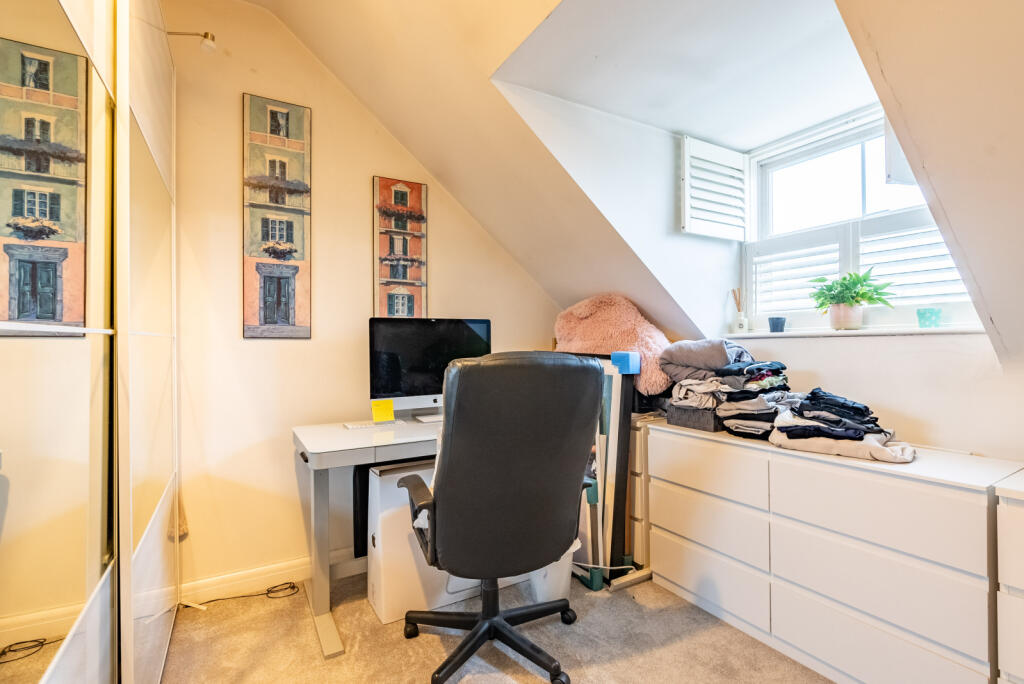 Additional image 21 of Beningfield Drive, London Colney, St. Albans, Hertfordshire, AL2