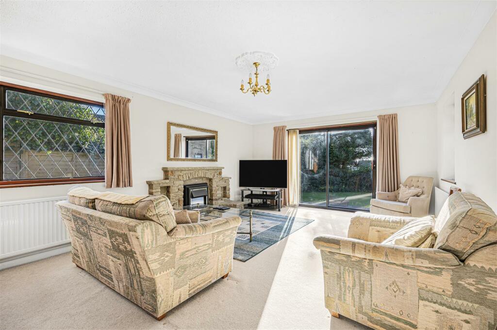 Additional image 29 of Oval Close, Peacehaven