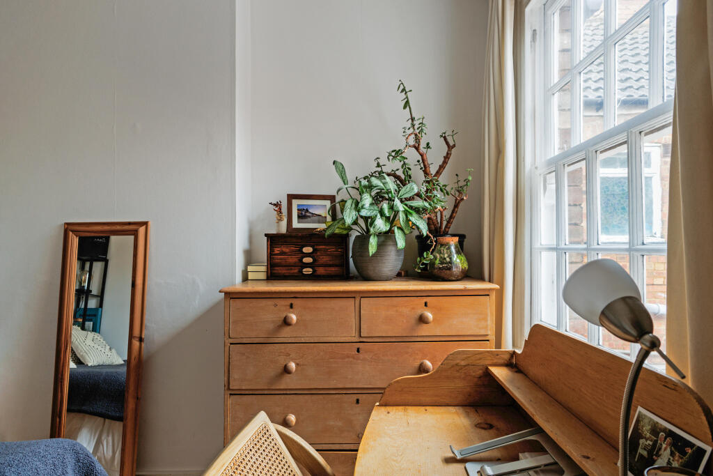 Additional image 25 of Willoughby Road, Harpenden, AL5