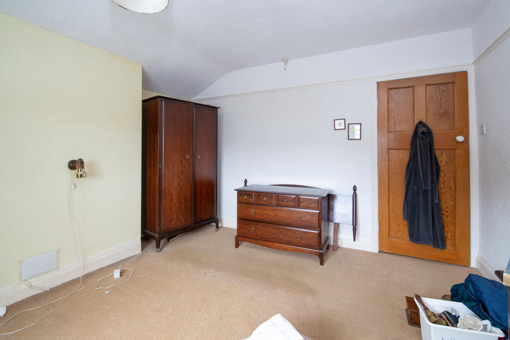 Additional image 18 of Gilstead Lane, Gilstead, Bingley, West Yorkshire, BD16