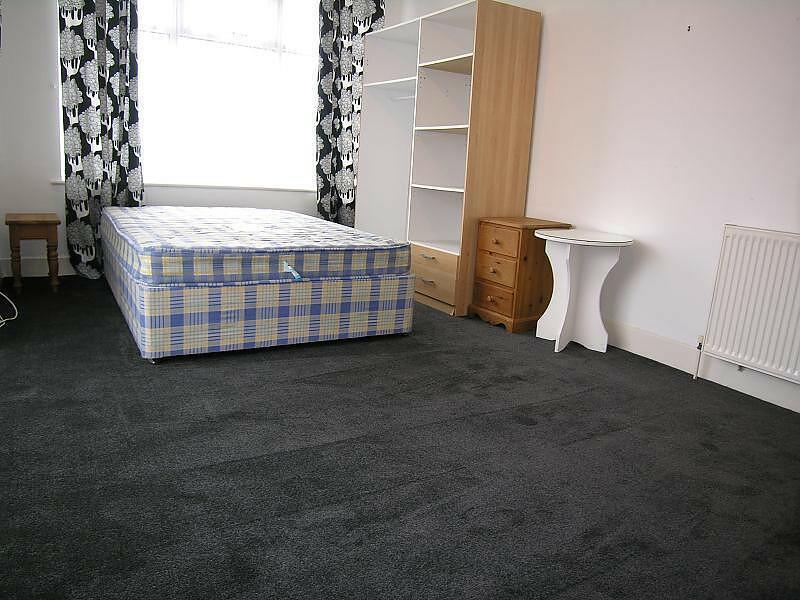 Additional image 4 of 4 bedroom Detached House in Winton