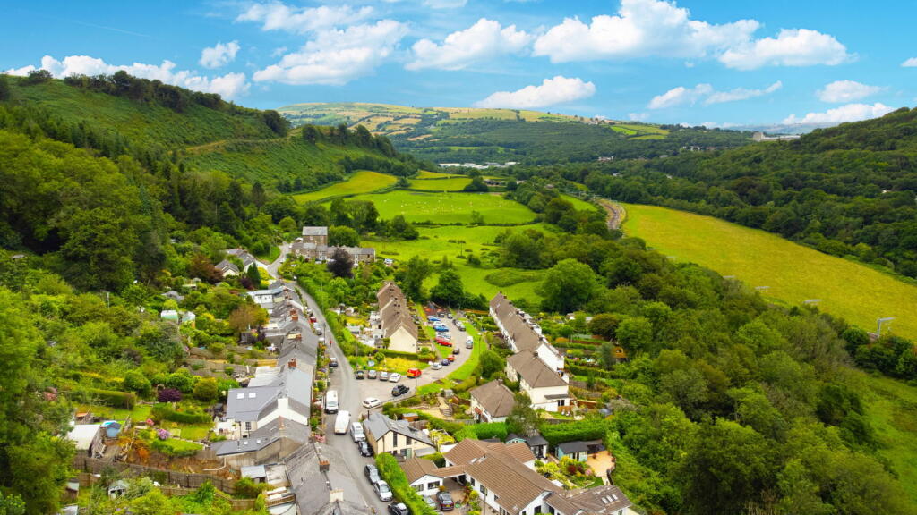 Additional image 3 of Main Road, Gwaelod-y-Garth, Cardiff, CF15 9HJ