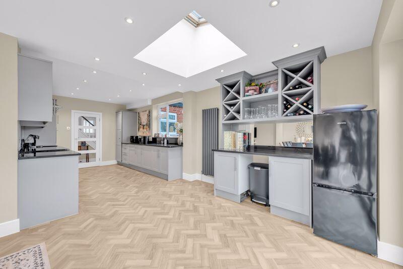 Additional image 7 of Woodlea Drive, Bromley