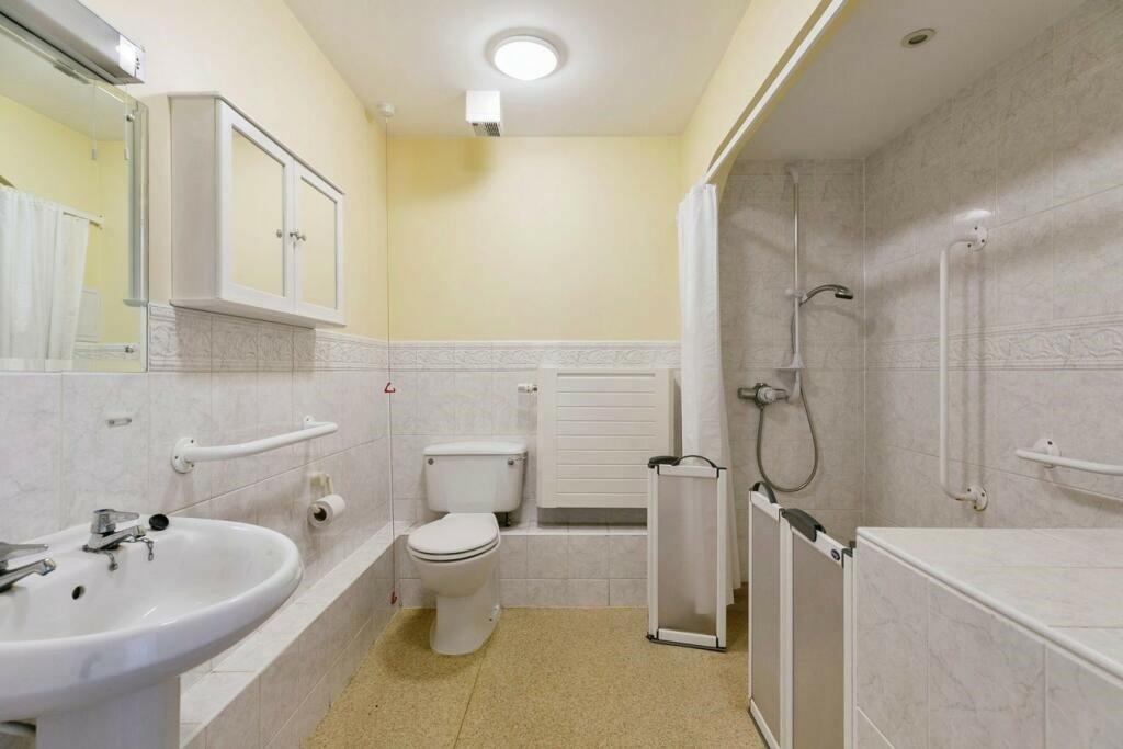 Additional image 9 of 4 Cavendish Court, Sackville Way, Cambourne, Cambridge, CB23 6HB