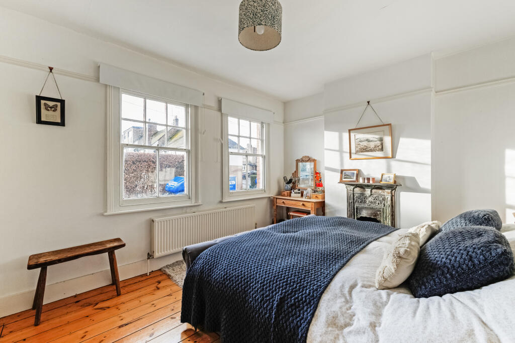 Additional image 21 of Willoughby Road, Harpenden, AL5