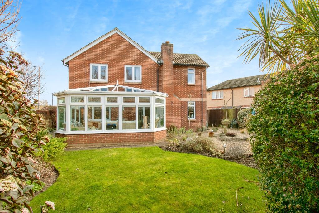 Additional image 2 of Landford Gardens, THROOP, Bounemouth, Dorset, BH8