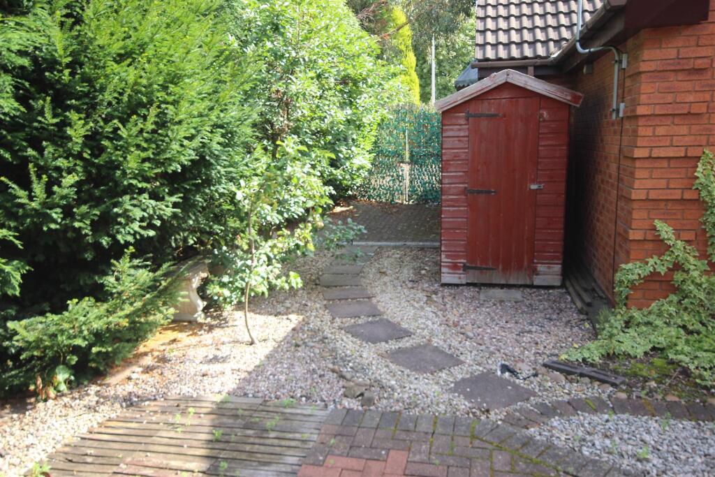 Additional image 18 of 1 Bradleys Close