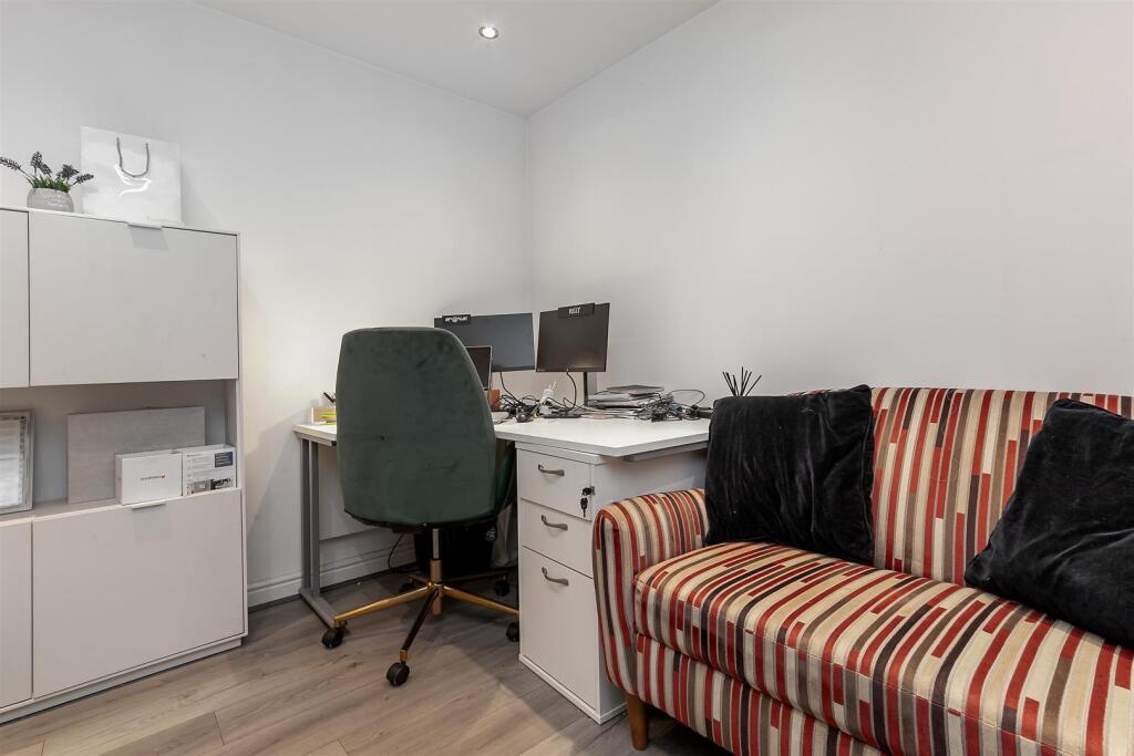 Additional image 11 of Sherwood Avenue, St. Albans