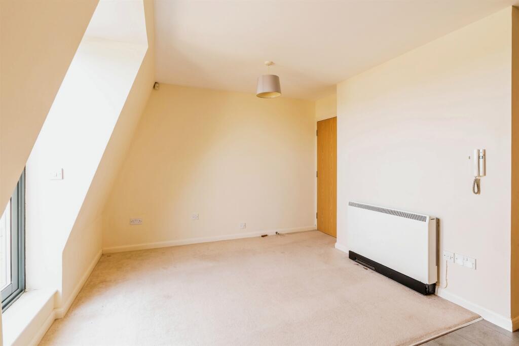 Additional image 13 of High Street, Great Cambourne, Cambridge