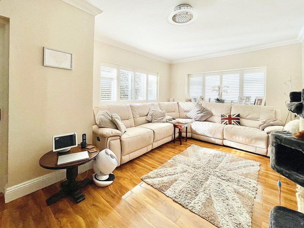 Additional image 25 of Central Avenue, Telscombe Cliffs, BN10 7NB