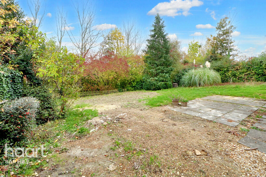 Additional image 26 of The Fairway, Bar Hill