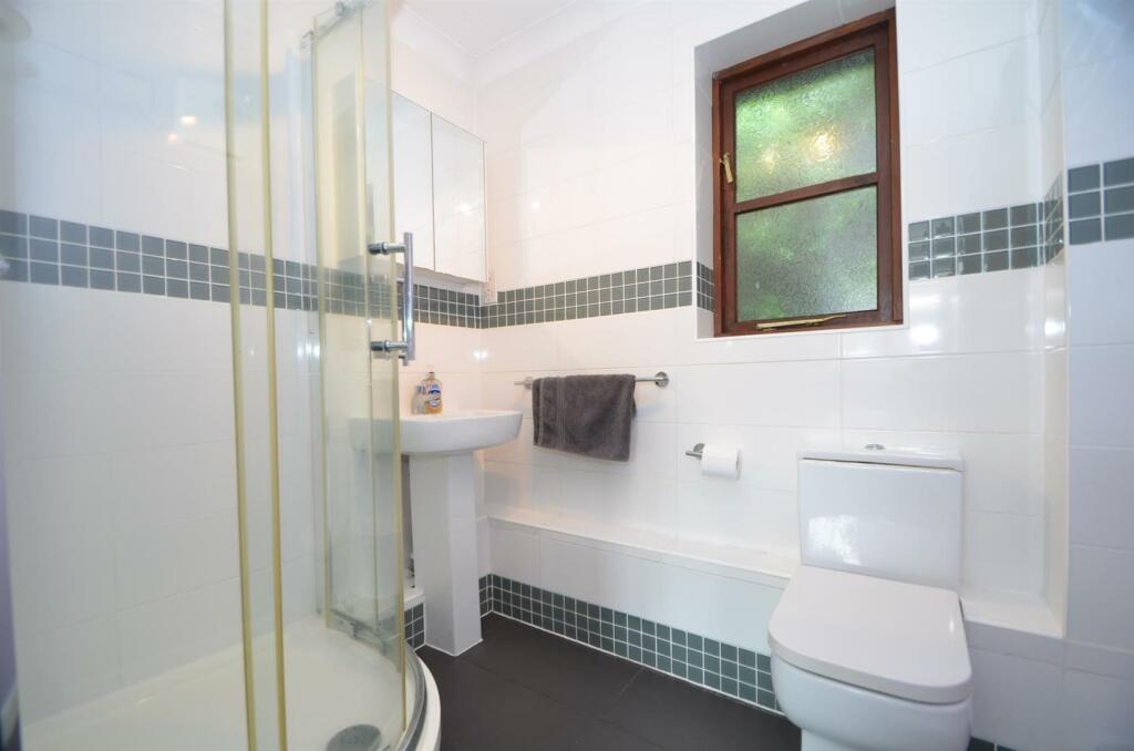 Additional image 11 of Glebe Way, Haddenham