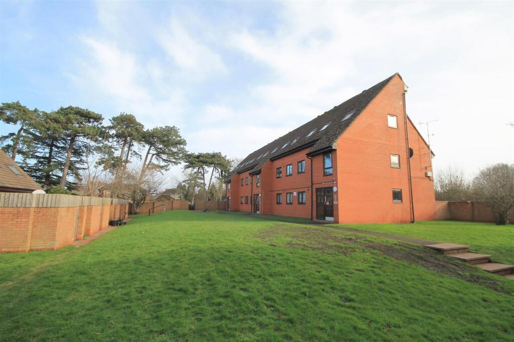 Additional image 15 of Tanners Court, Bristol Road, Frenchay, Bristol