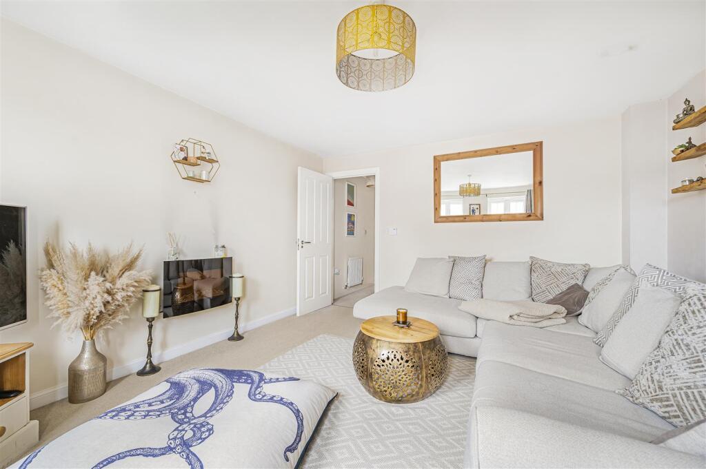 Additional image 34 of Westview Close, Peacehaven