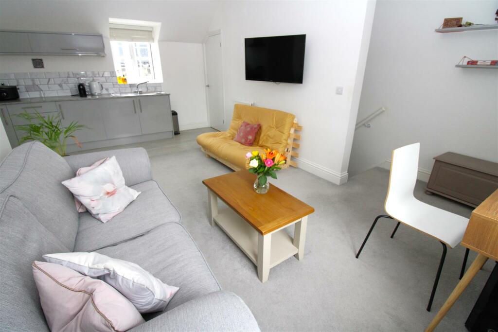 Additional image 8 of Duke Street, Littlehampton