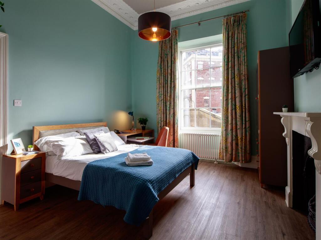 Queens Road, Bristol