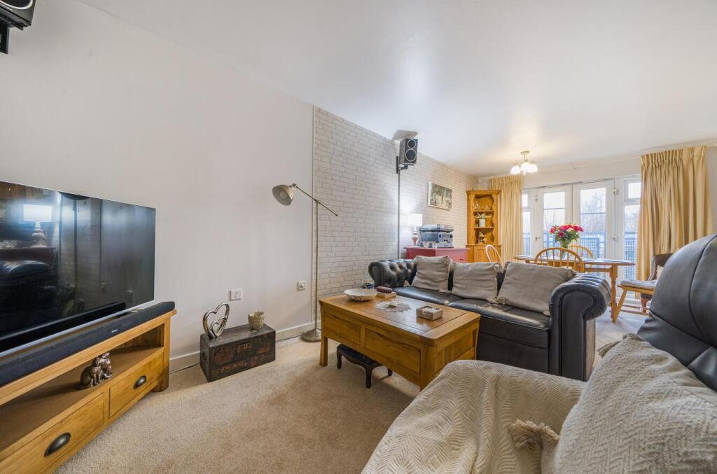 Additional image 4 of Whistle Road, Mangotsfield