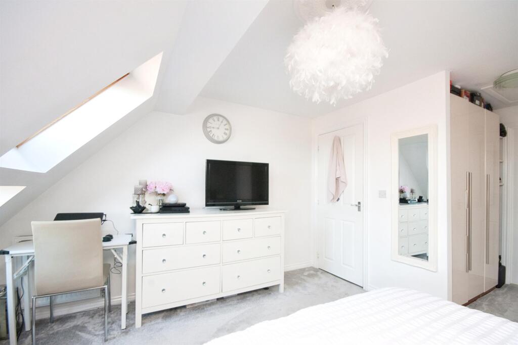 Additional image 10 of Lundy Walk, Hailsham