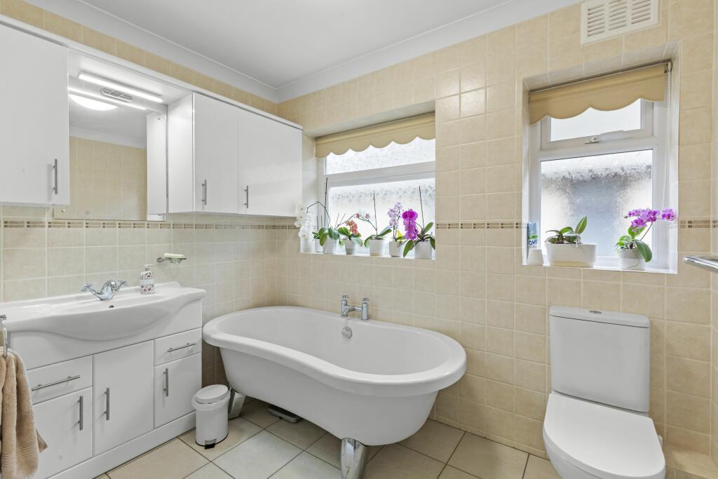 Additional image 17 of Grand Avenue, Hassocks, West Sussex, BN6 8DH