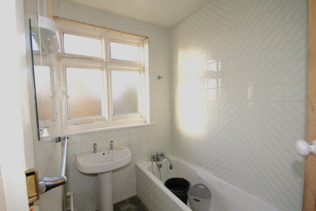 Additional image 9 of The Drive, Beckenham, BR3