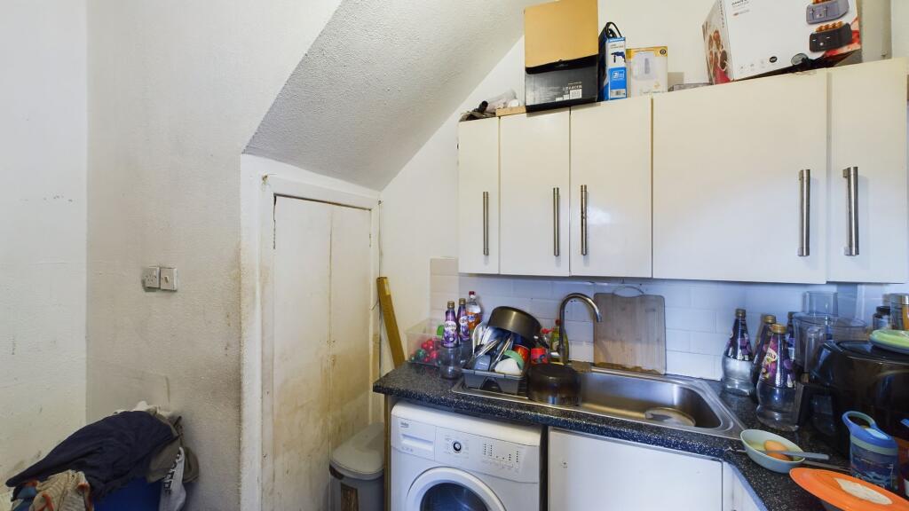 Additional image 4 of Agar Street, Bradford, BD8