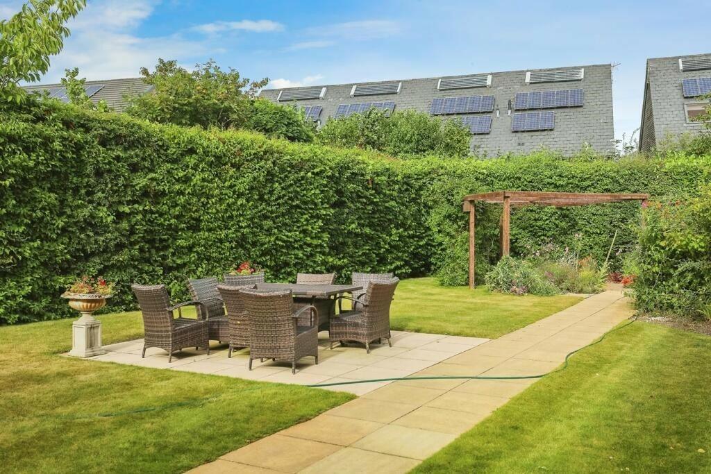 Additional image 6 of 4 Cavendish Court, Sackville Way, Cambourne, Cambridge, CB23 6HB