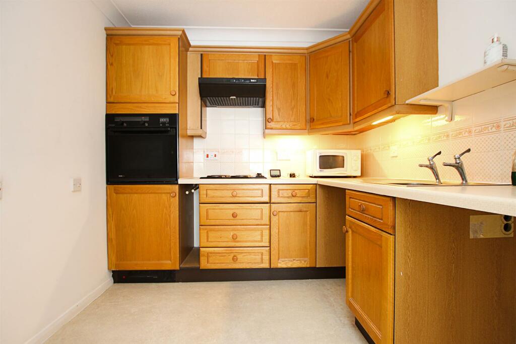 Additional image 5 of Ash Grove, Burwell