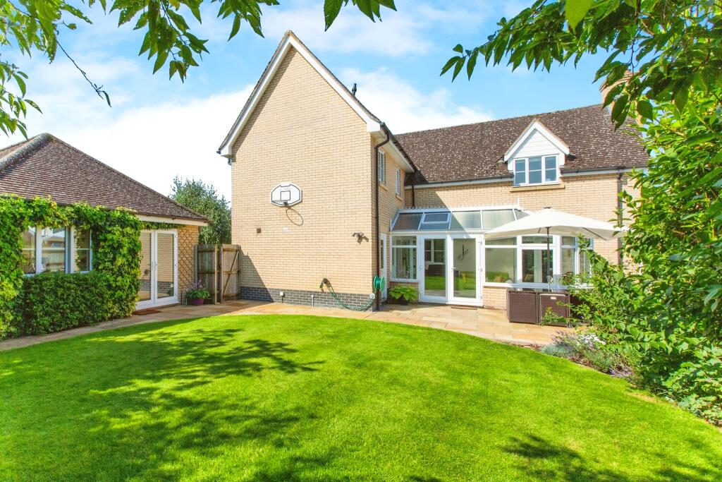 Additional image 17 of Clare Drive, Highfields Caldecote, Cambridge