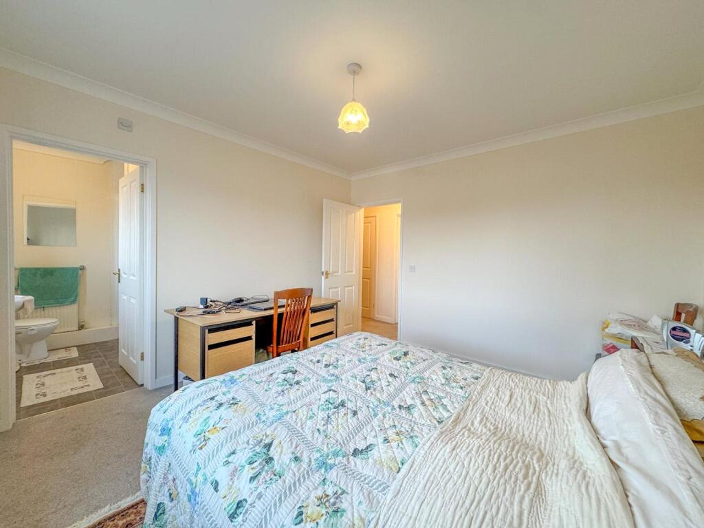 Additional image 12 of St Philips Road, Newmarket, CB8