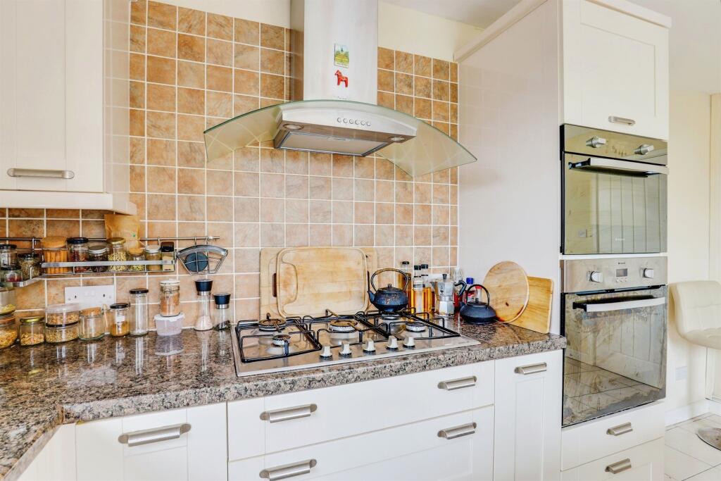 Additional image 26 of Manor Rise, Whitchurch, Cardiff