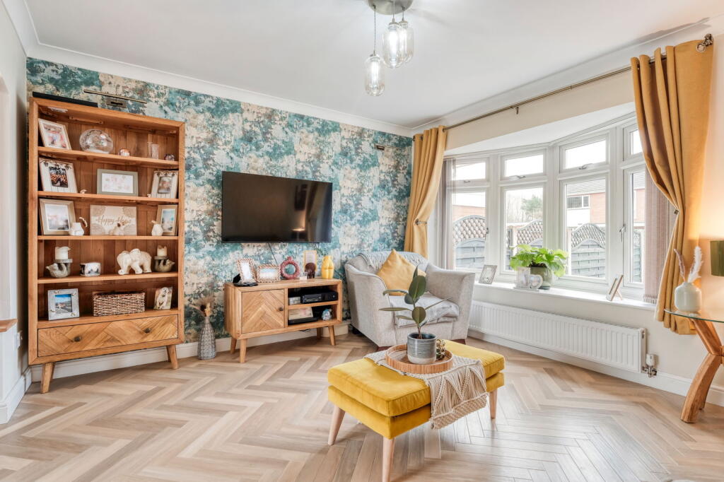 Additional image 22 of Foredrift Close, Southcrest, Redditch B98 7NP