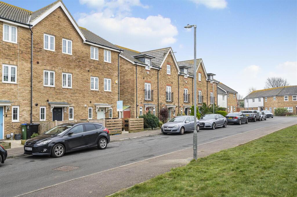 Additional image 13 of Westview Close, Peacehaven