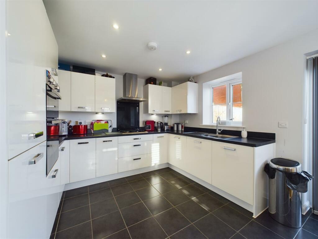 Additional image 19 of Arundel Road, Peacehaven