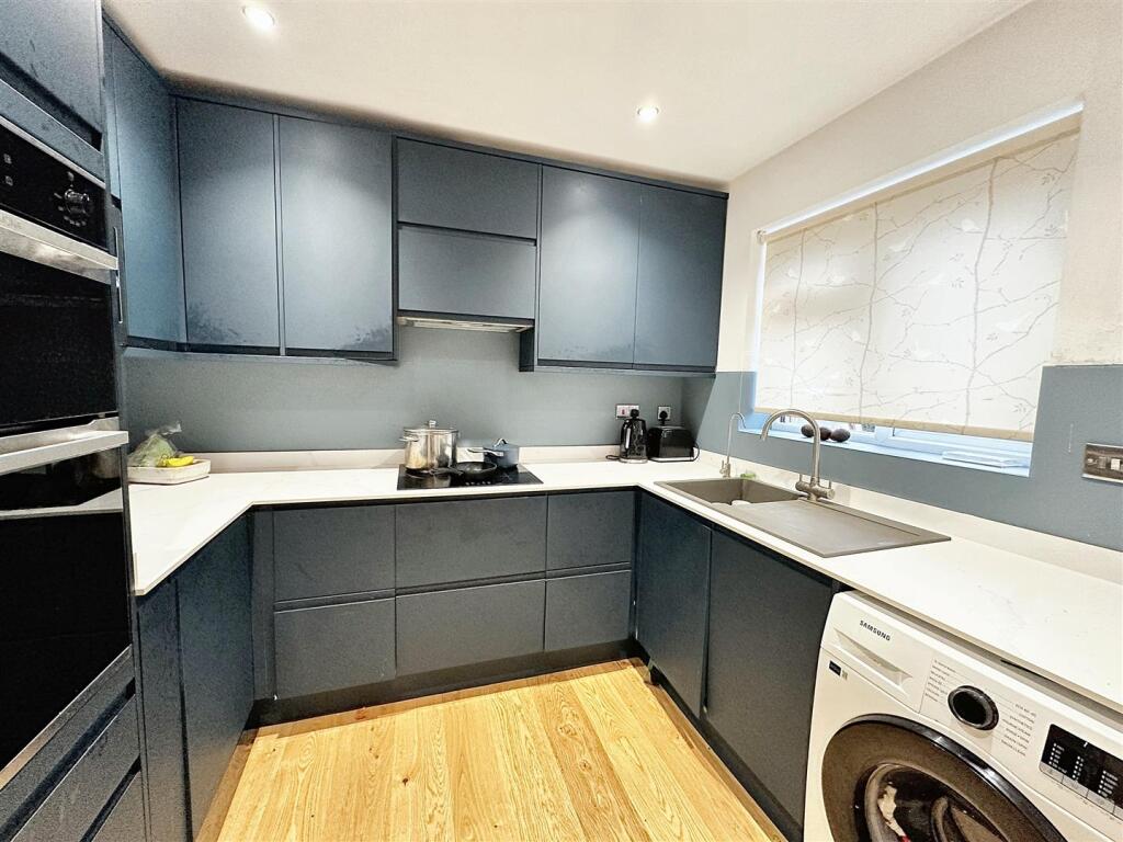 Additional image 5 of Bainton Close, Bradford-On-Avon