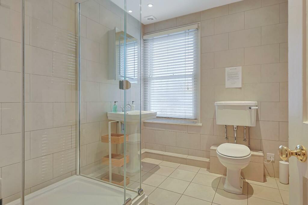 Additional image 11 of Victoria Street, Cambridge