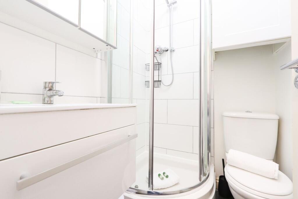 Additional image 7 of Flat 3 ,  Knowle Road, Bristol