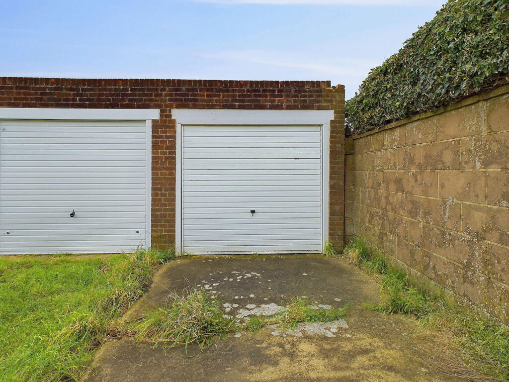 Additional image 16 of Meadow Road, Worthing BN11 2SE