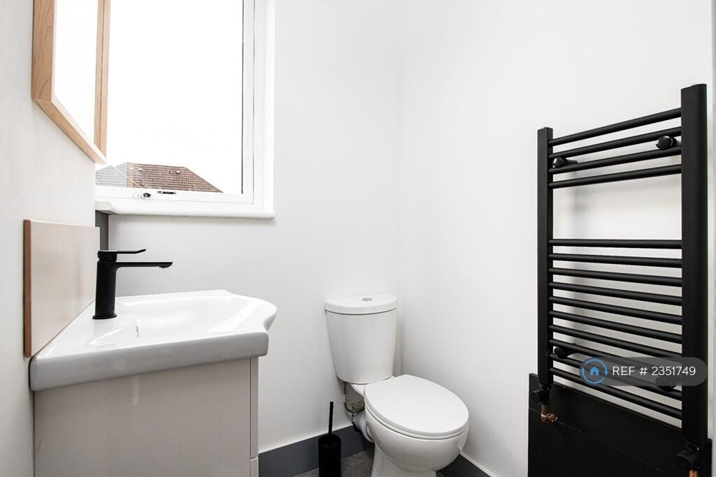 Additional image 13 of Braikenridge Road, Bristol, BS4