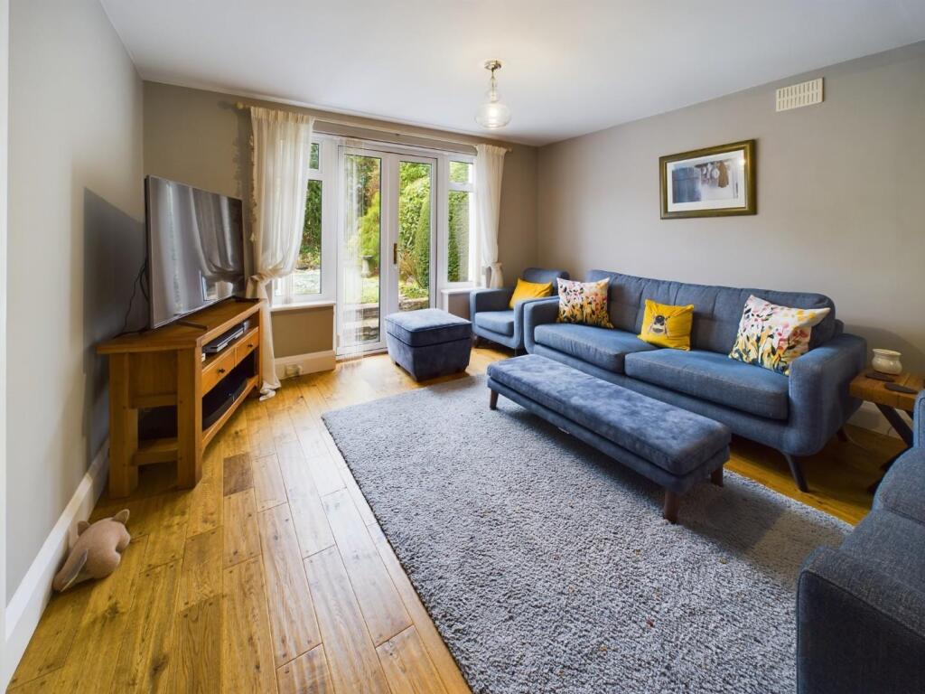 Additional image 40 of Mangotsfield Road, Mangotsfield