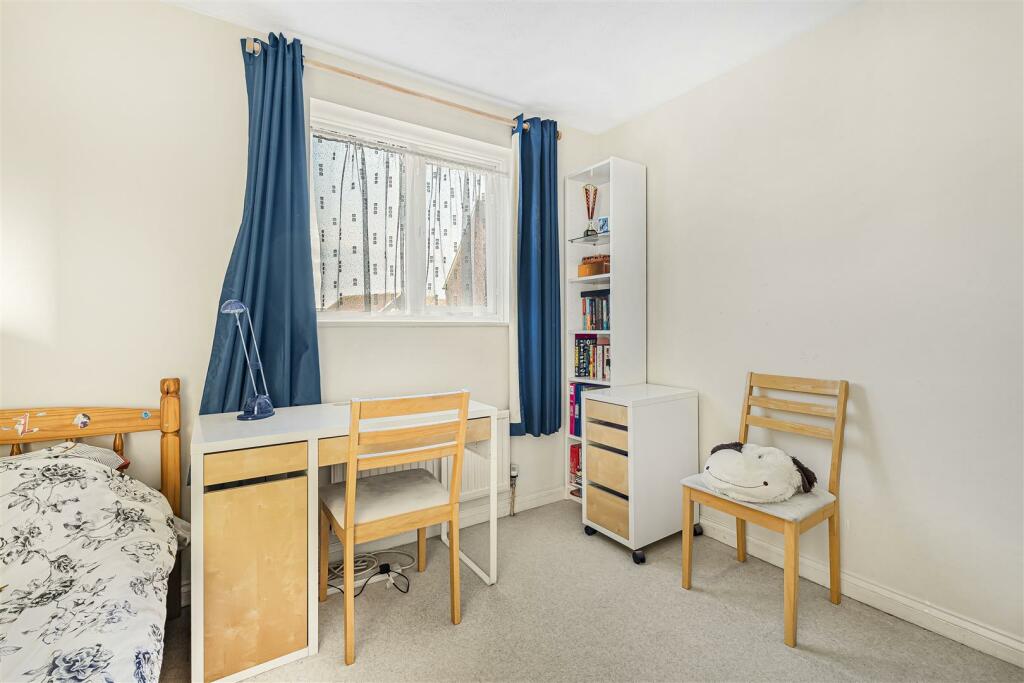 Additional image 21 of Harebell Close, Cambridge