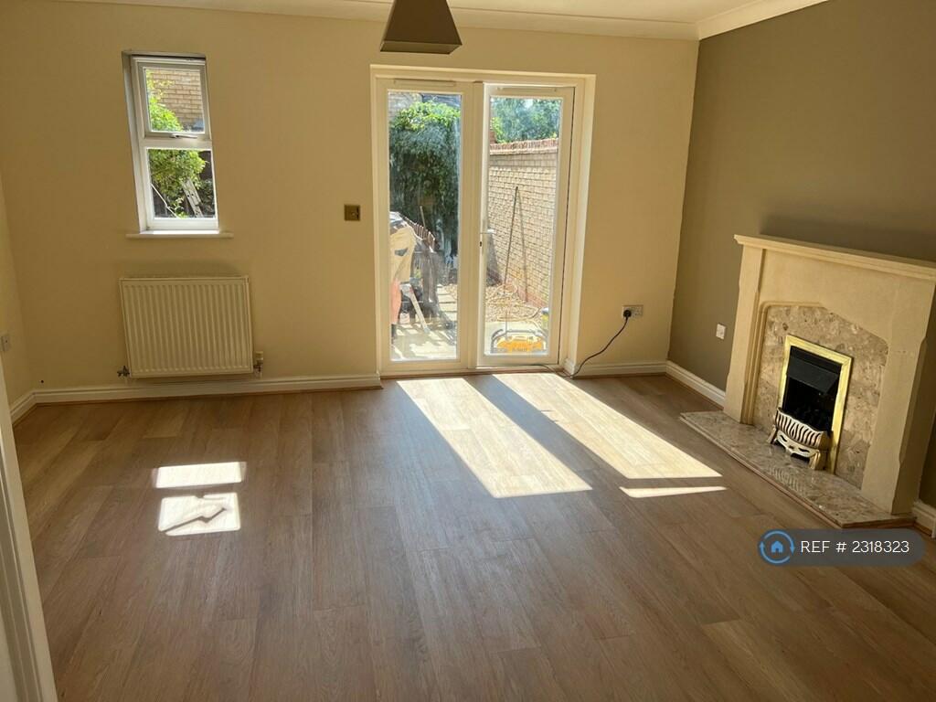 Additional image 8 of Alexander Chase, Ely, CB6
