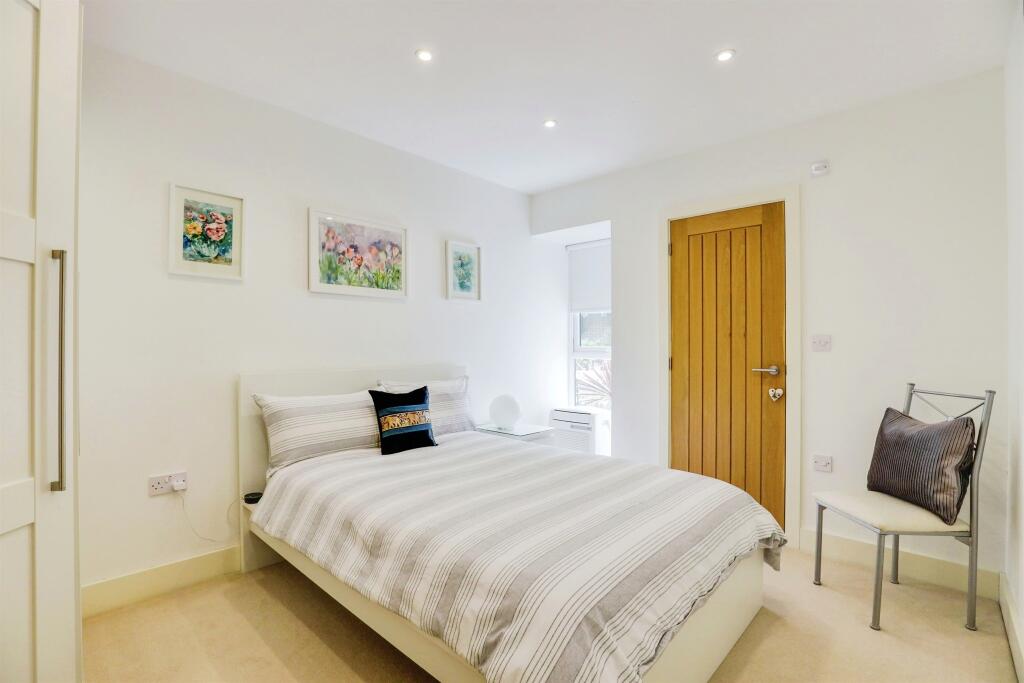 Additional image 26 of Chartwell Drive, Lisvane, Cardiff