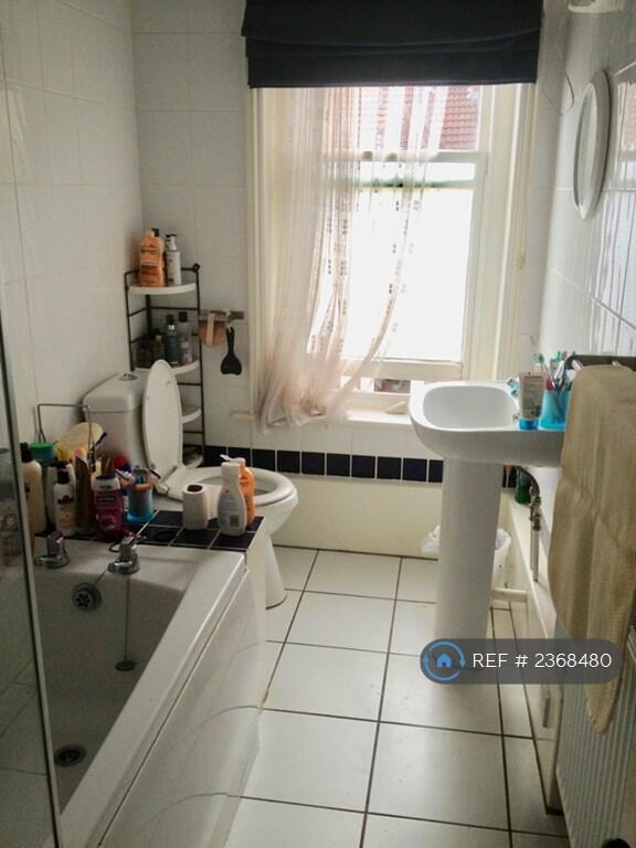 Additional image 5 of Bed Student House, Bristol, BS7