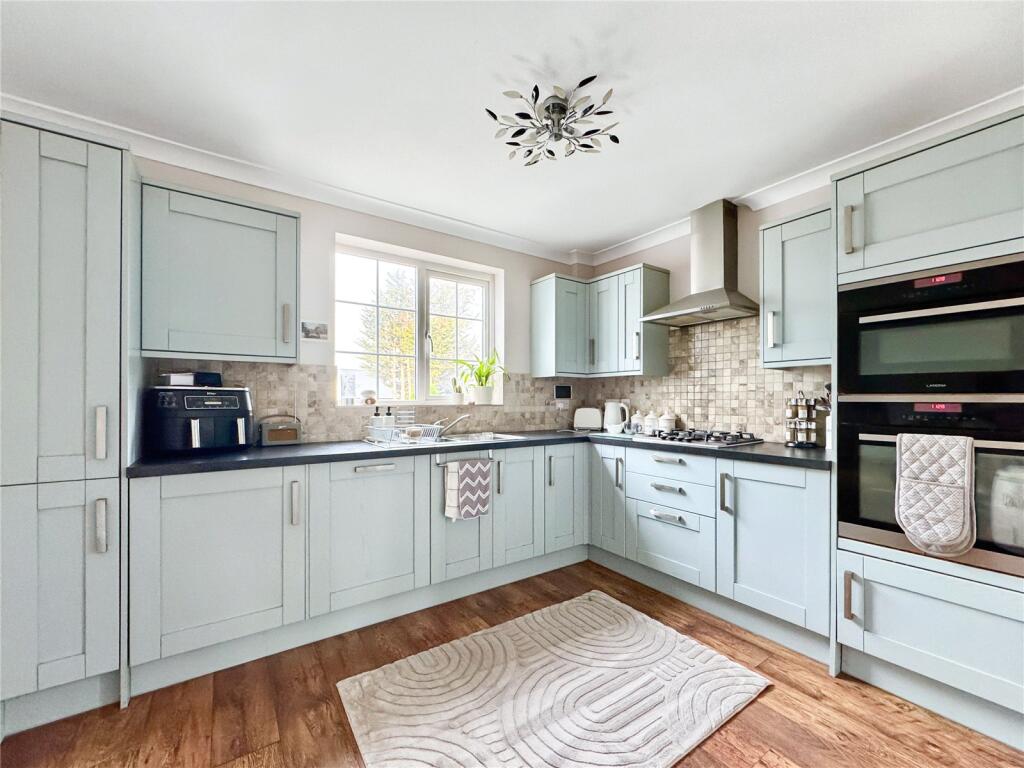 Additional image 4 of Moultain Hill, Swanley, Kent, BR8