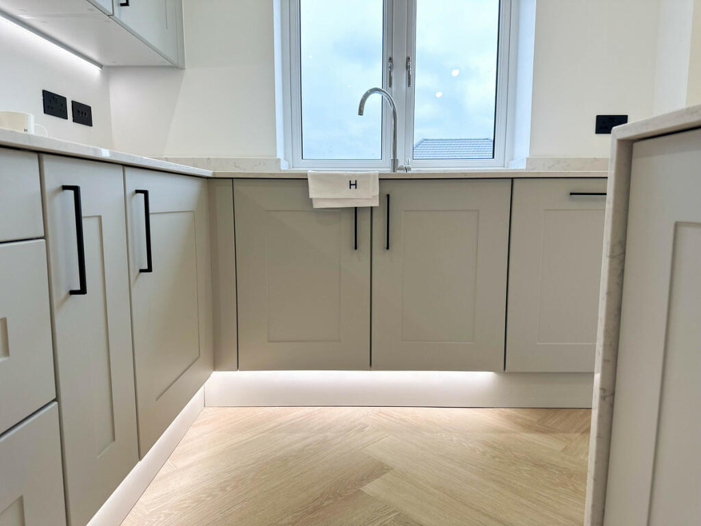 Additional image 12 of Hayfield Lodge, New Road, Over, CB24