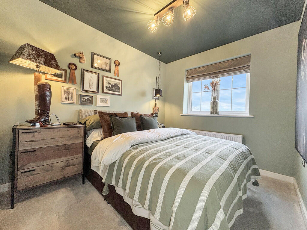 Additional image 19 of Station Road, Kennett